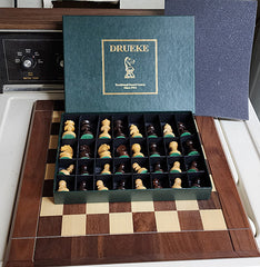 Drueke 18”x 18” Solid Walnut and Maple Chess Set with all pieces